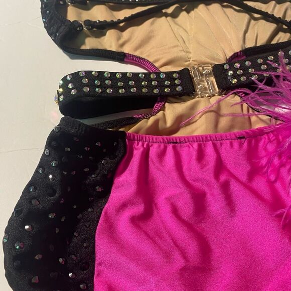 Glamour solo dance costume hot pink sassy embellished bling LC-large child/XLC - Picture 7 of 11